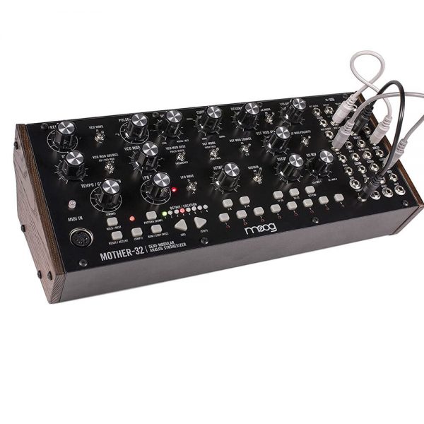 moog mother 32 semi modular analog synthesizer