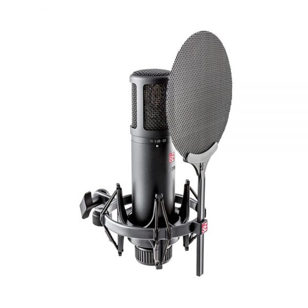 sE Electronics 2200a condenser microphone