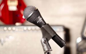 Audix OM5 Hyper Cardioid Dynamic Microphone Carrying Clip